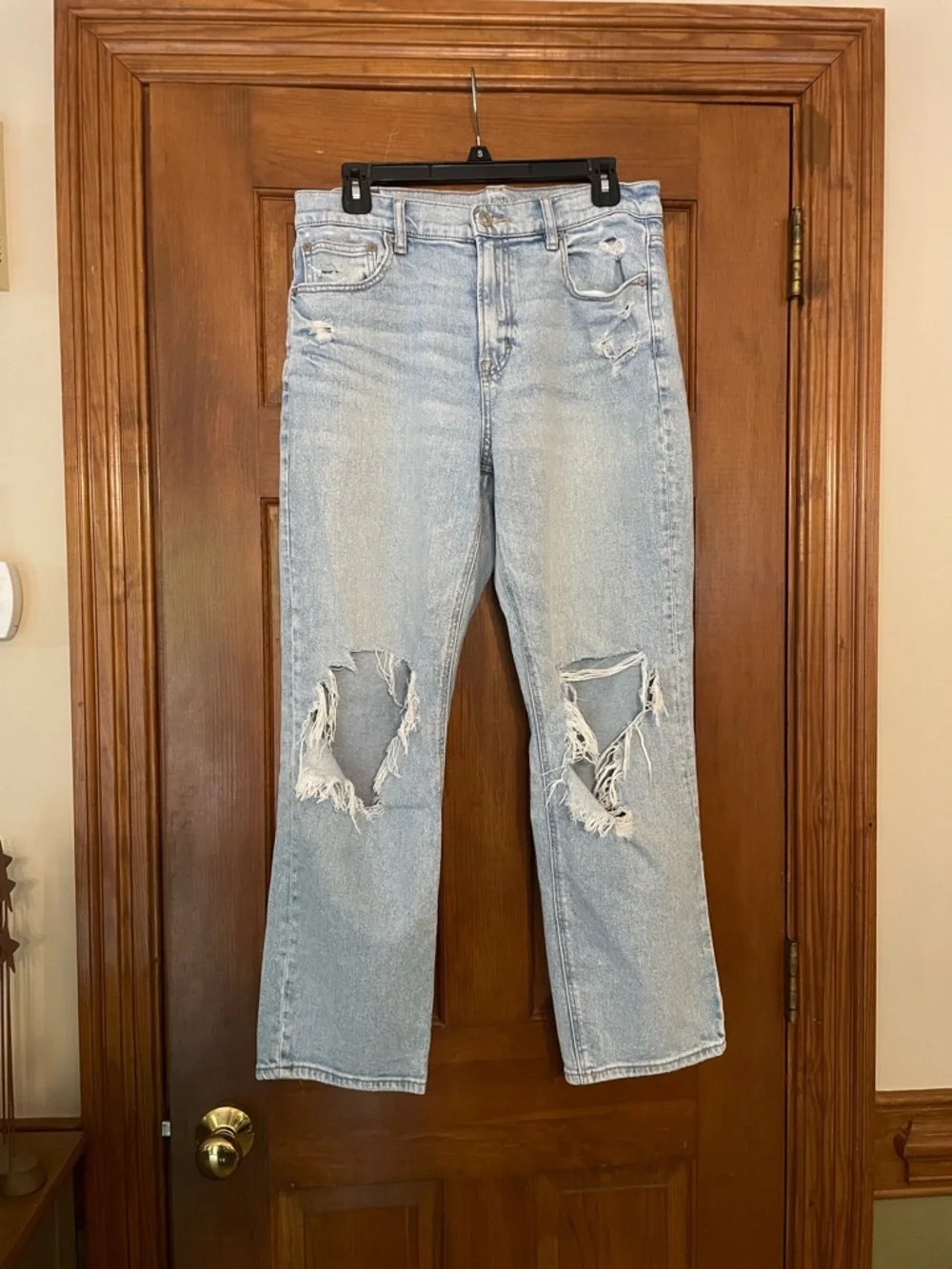 American Eagle Light Blue Distressed High Rise Ankle Straight-Leg Jeans, Size 12